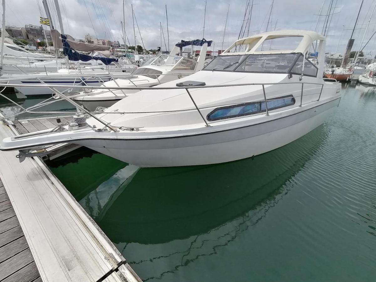 Sejour Insolite Sur Un Yacht. Bateau Hotel A Quai. La Rochelle  Eksteriør billede