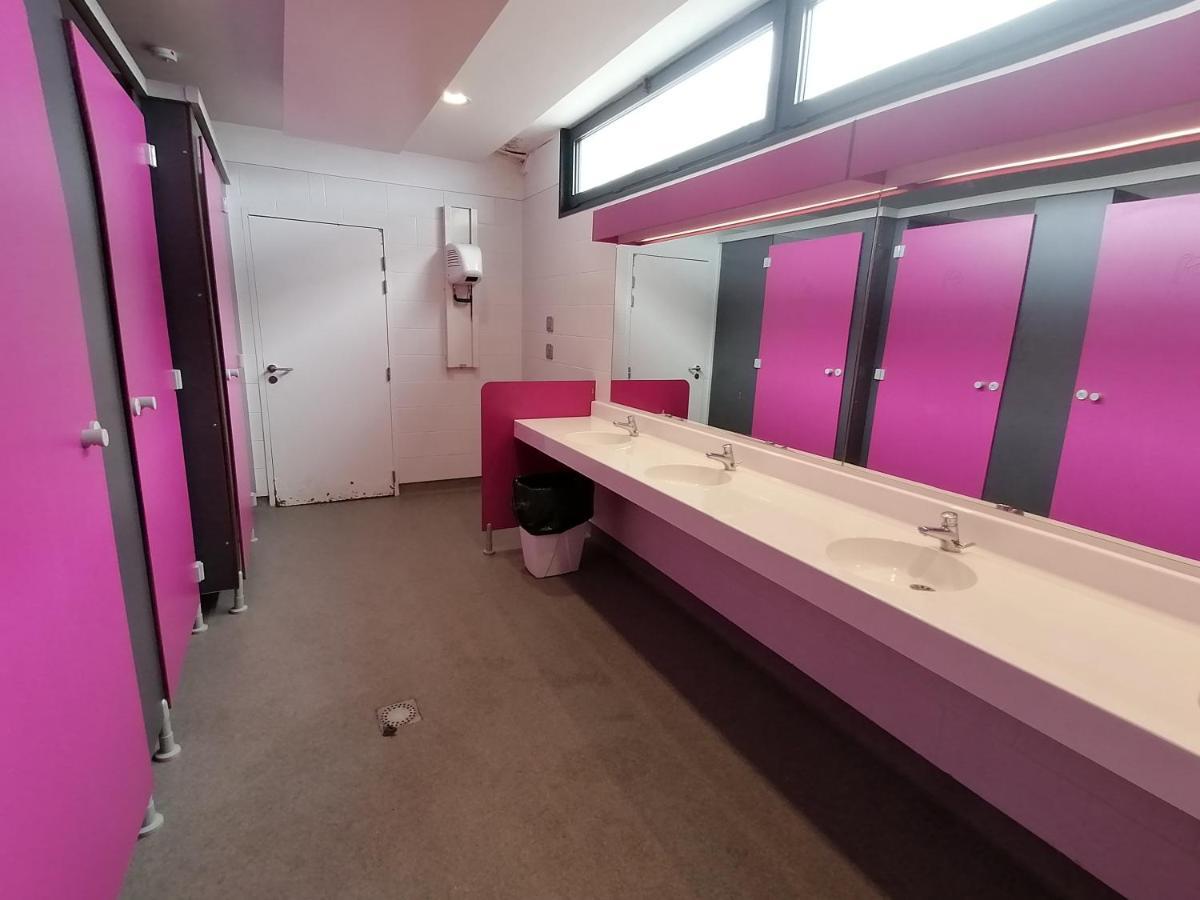 Sejour Insolite Sur Un Yacht. Bateau Hotel A Quai. La Rochelle  Eksteriør billede